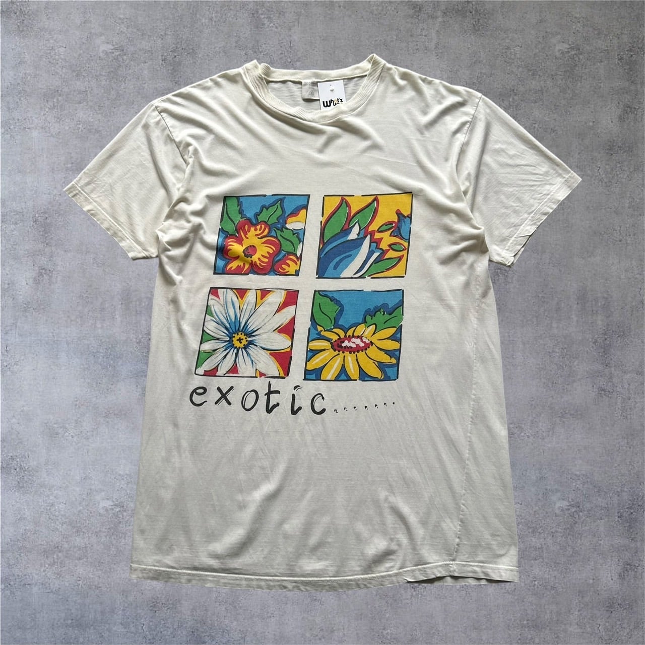 2000s "Exotic…" Flower Graphic T-shirt【高円寺店】