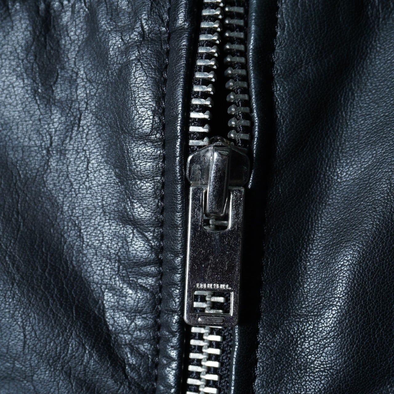 DIESEL】ディーゼル 