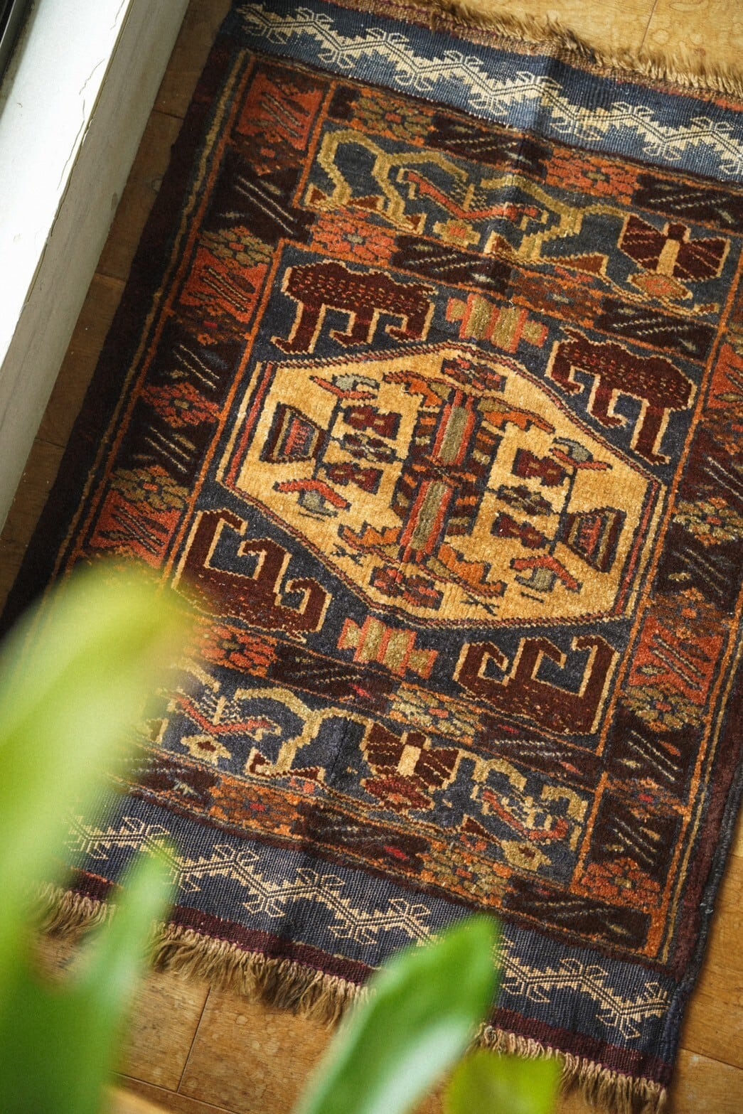 1365-Vintage Baluch rug | 手織りのヴィンテージラグ専門店 | Bahr