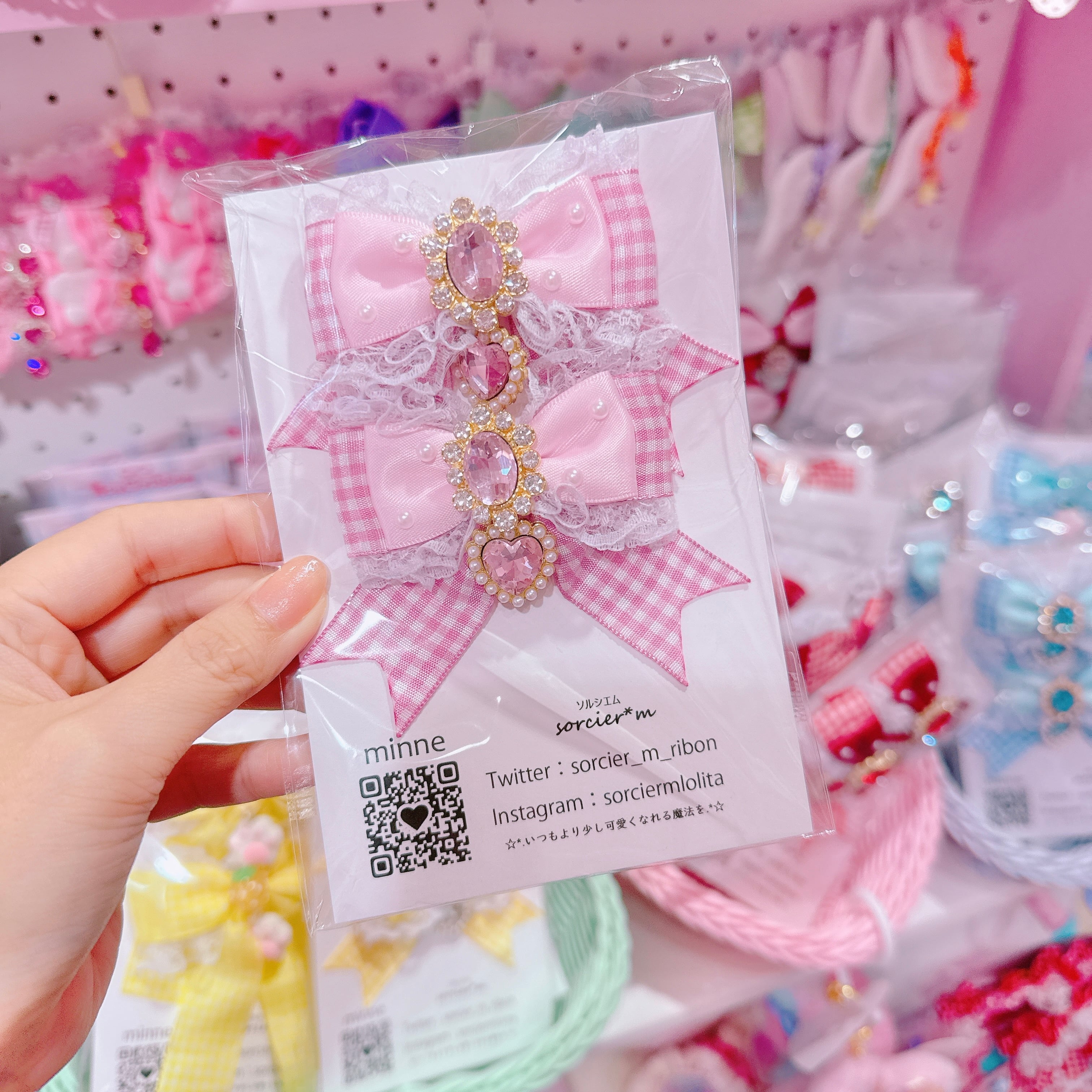 【E10】6-4ツインヘアクリップ