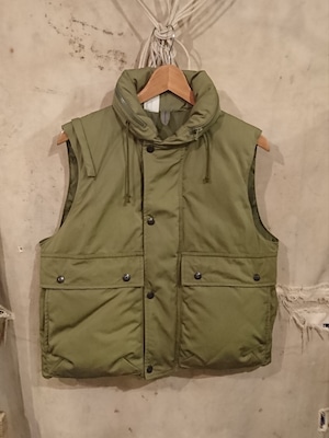 N HOOLYWOOD DOWN VEST