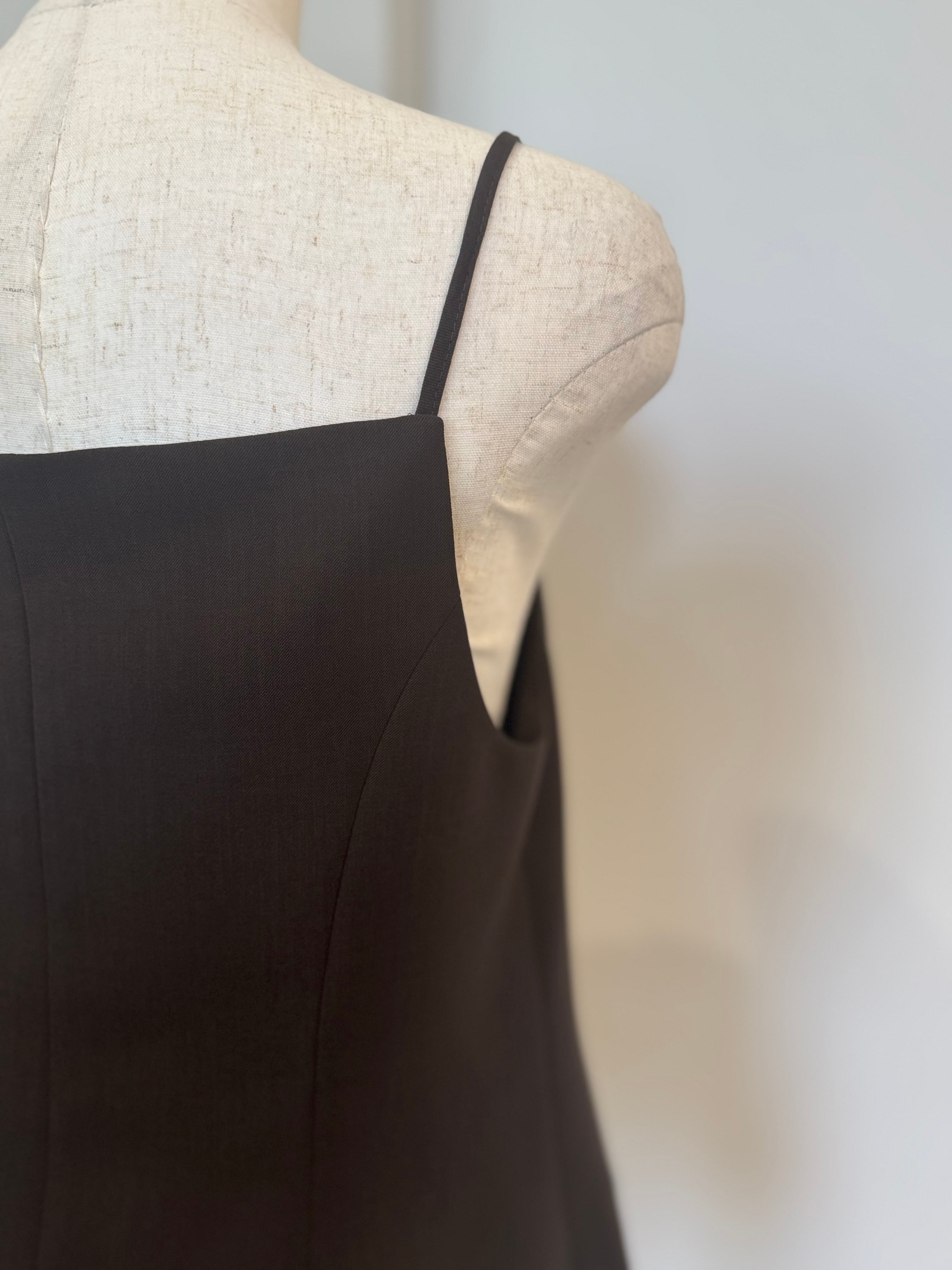 【PASSIONE】3ピース可 サイドジップキャミビスチェ 536905