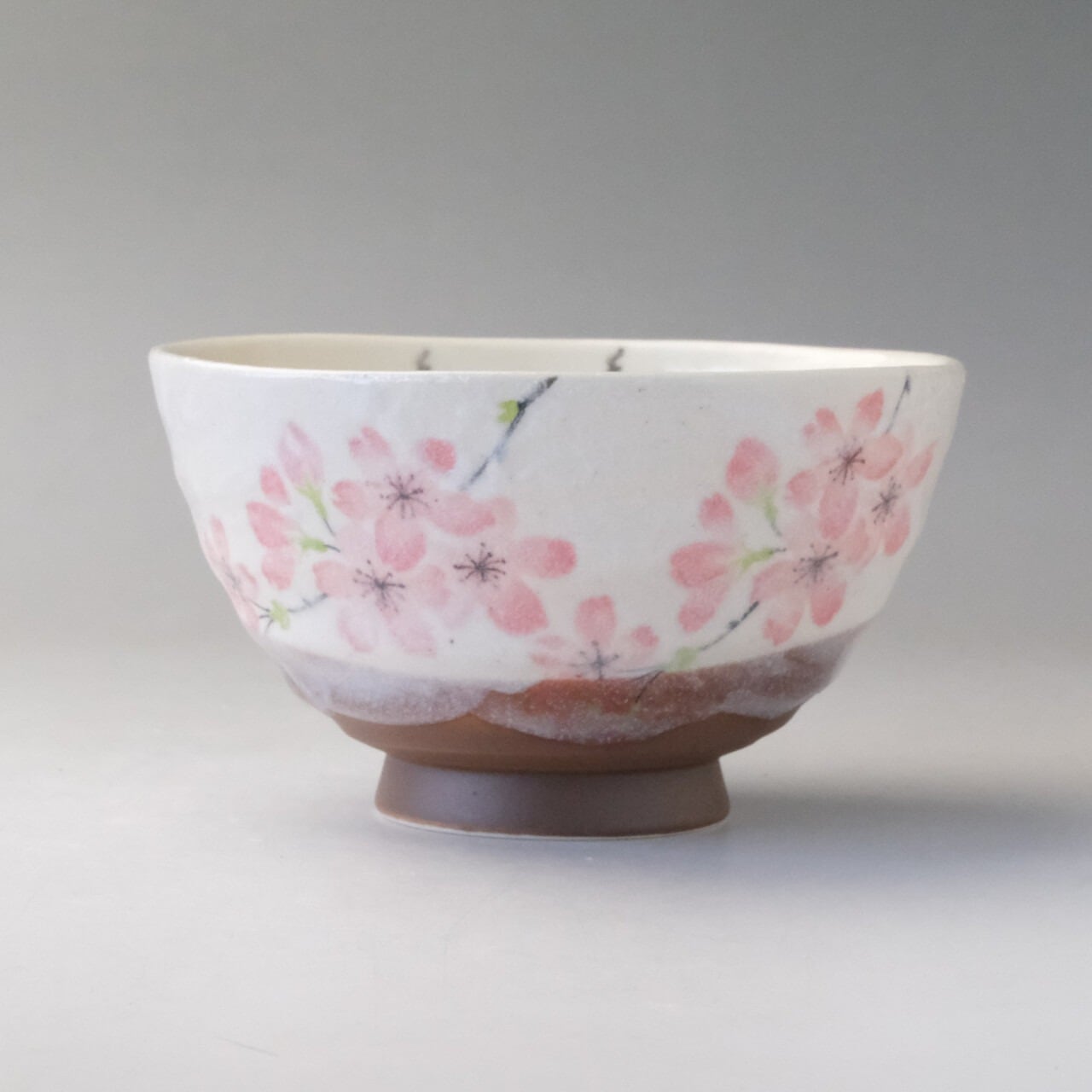 城山桜 茶碗 美濃焼（日本製）｜桜柄 抹茶茶碗｜春の茶道・おうち抹茶