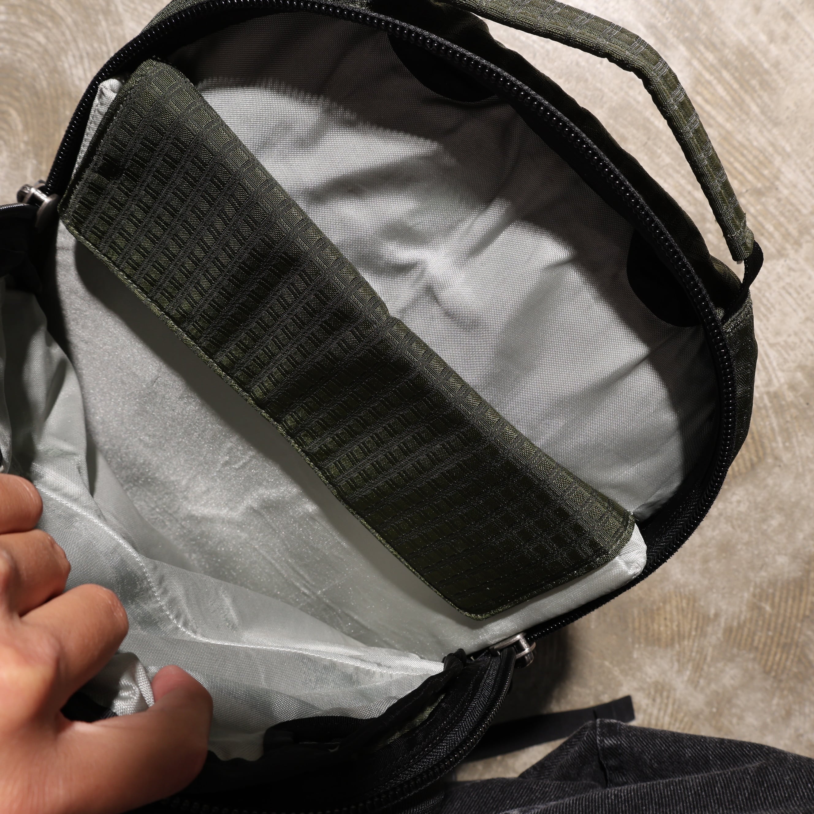 美品 Lightwire Pack Patagonia ライトワイヤーパック バックパック