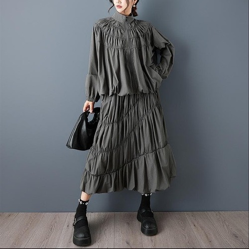 新品 大きいサイズ セットアップ 春 秋 ティアード　ケーキスカート　長袖