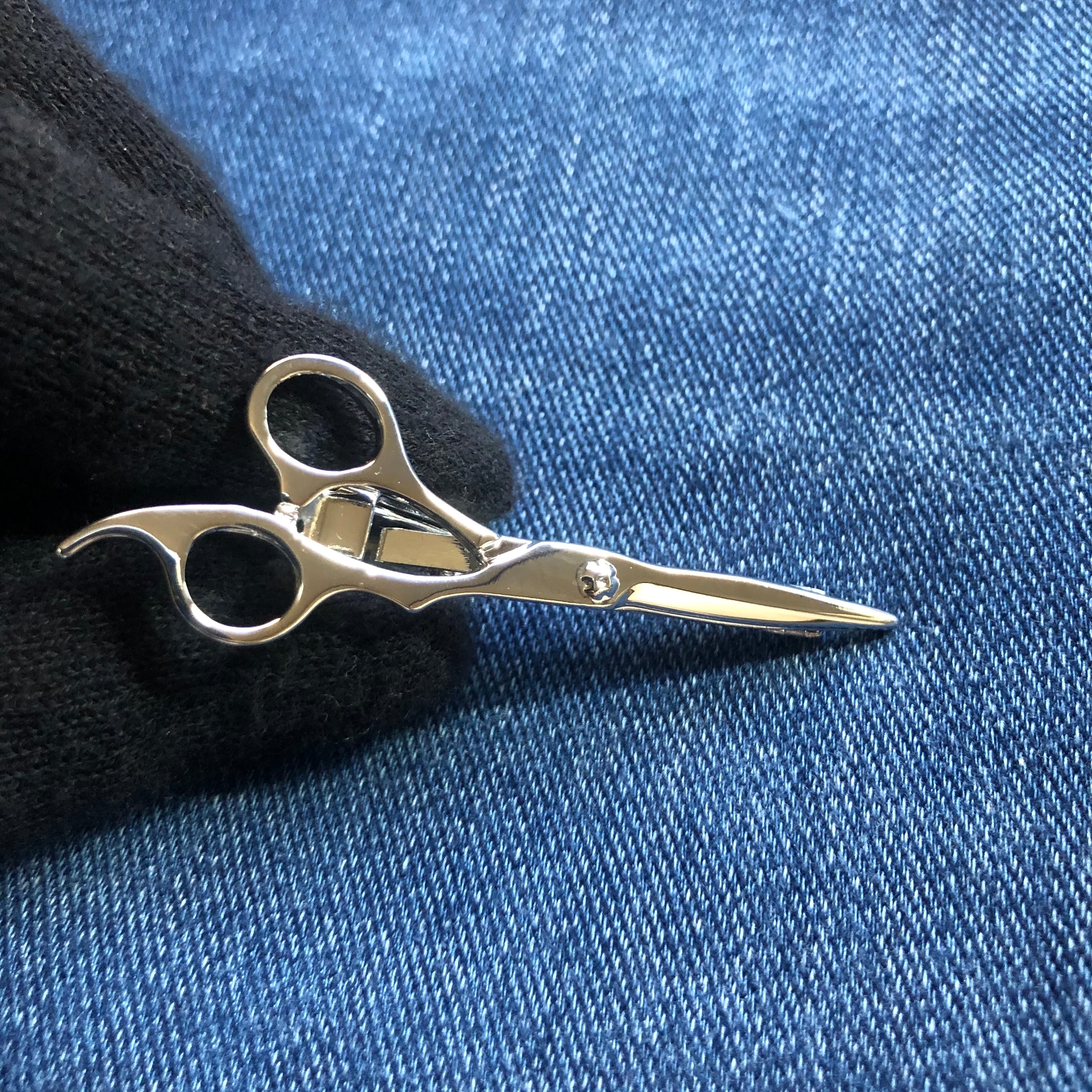 ネクタイピン はさみ シルバー | 理容美容バーバー用品の通販