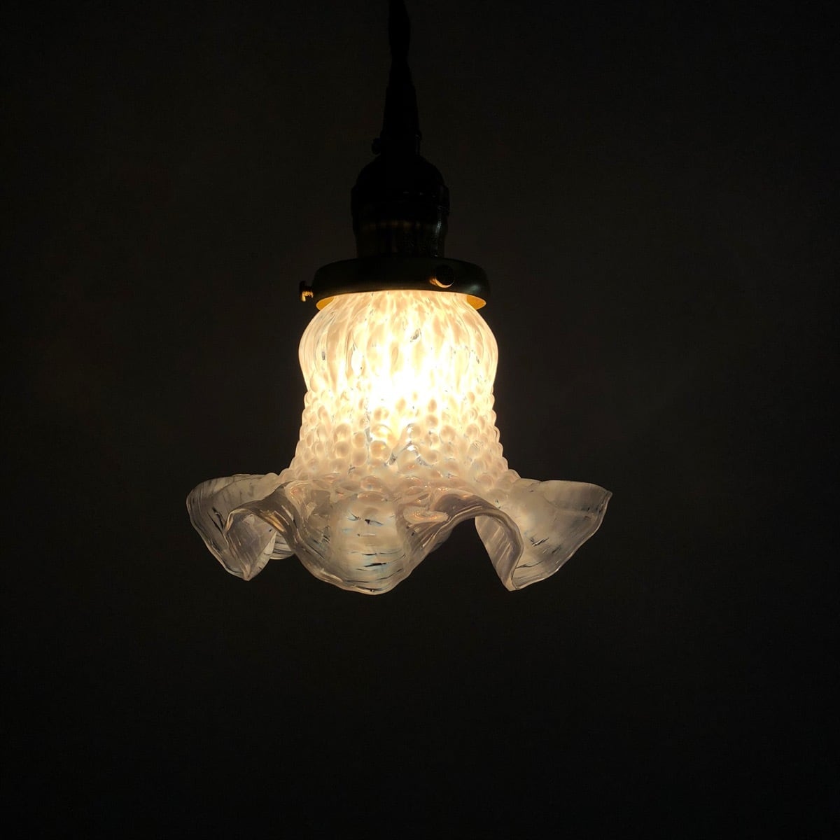 French Vianne Glass Mottled Shade Lamp | STOCKMAN