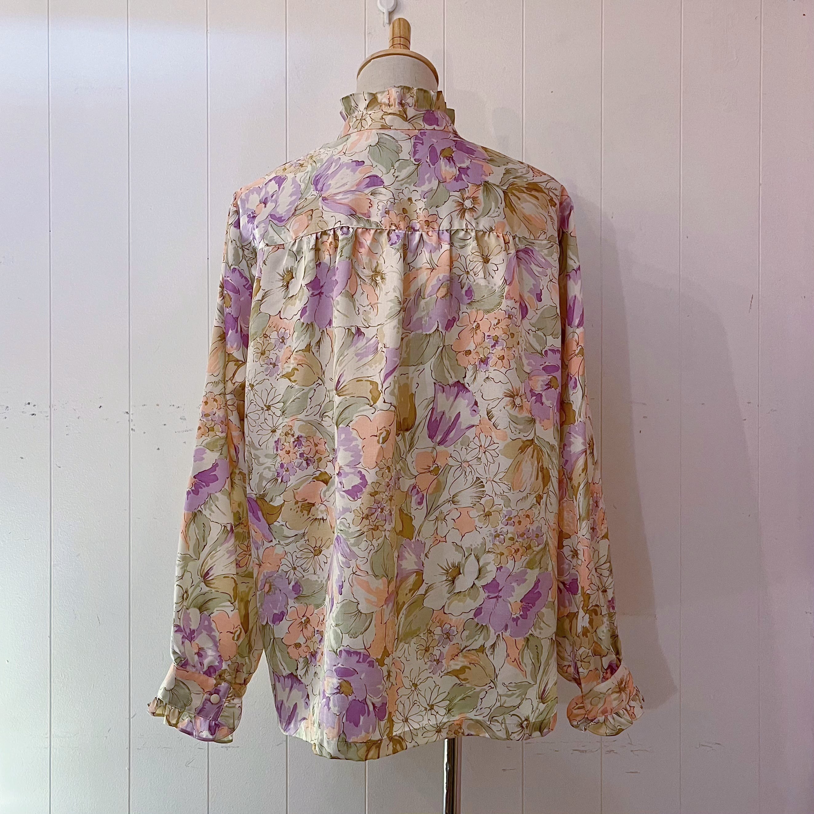 watercolor flower frill stand coller blouse