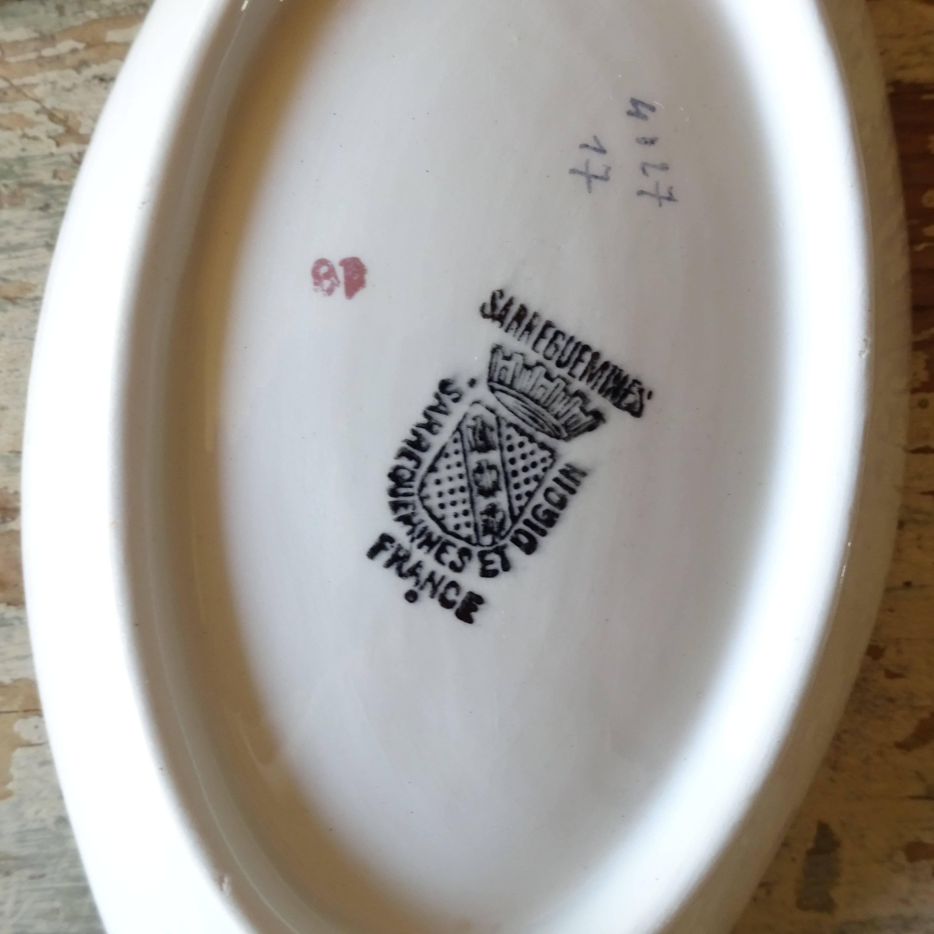 ☆SARREGUEMINES ET DIGOIN décor《Petites Roses》RAVIER (A)