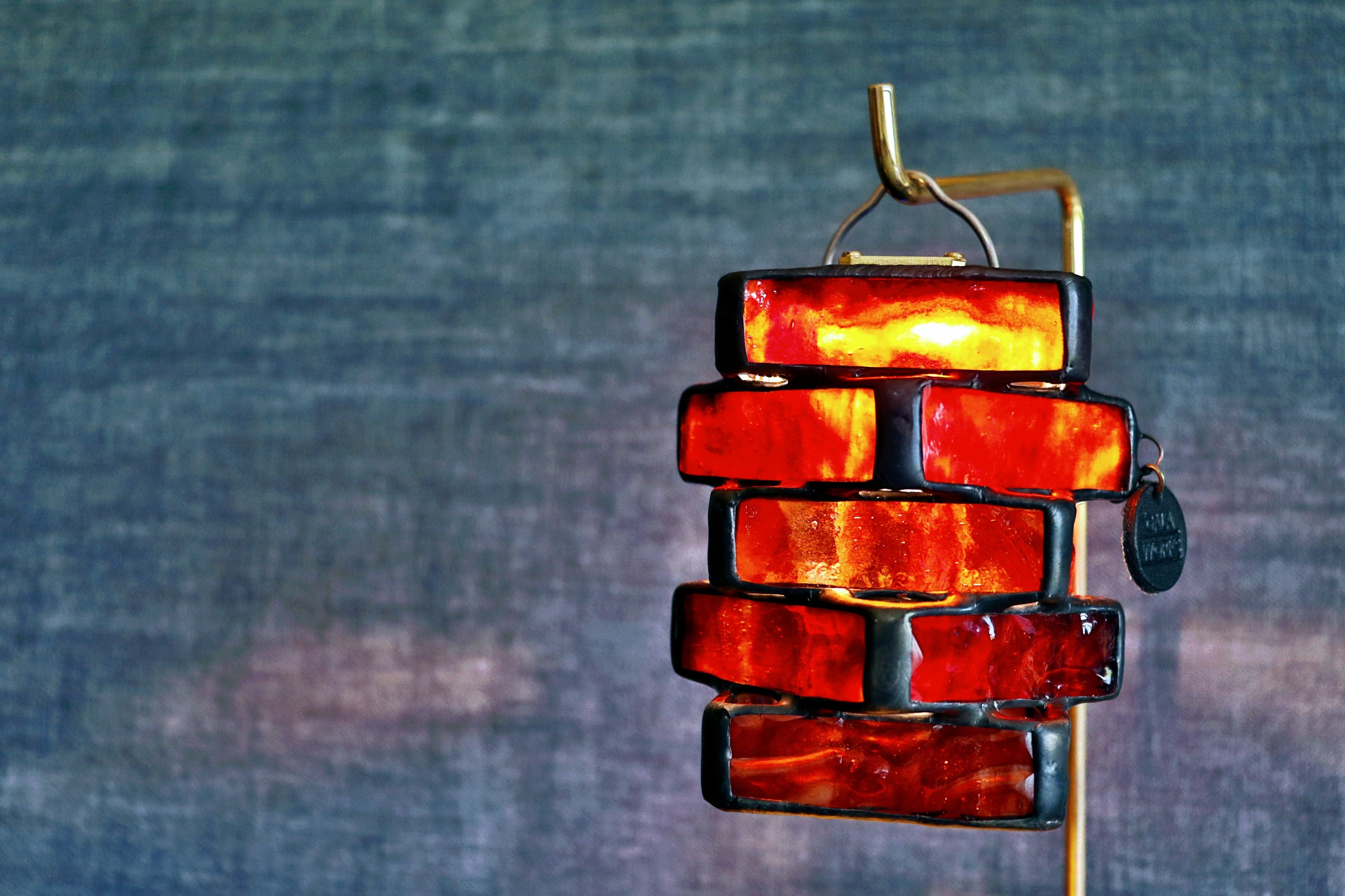 "CUBICLE"【 VOLCANO RED】