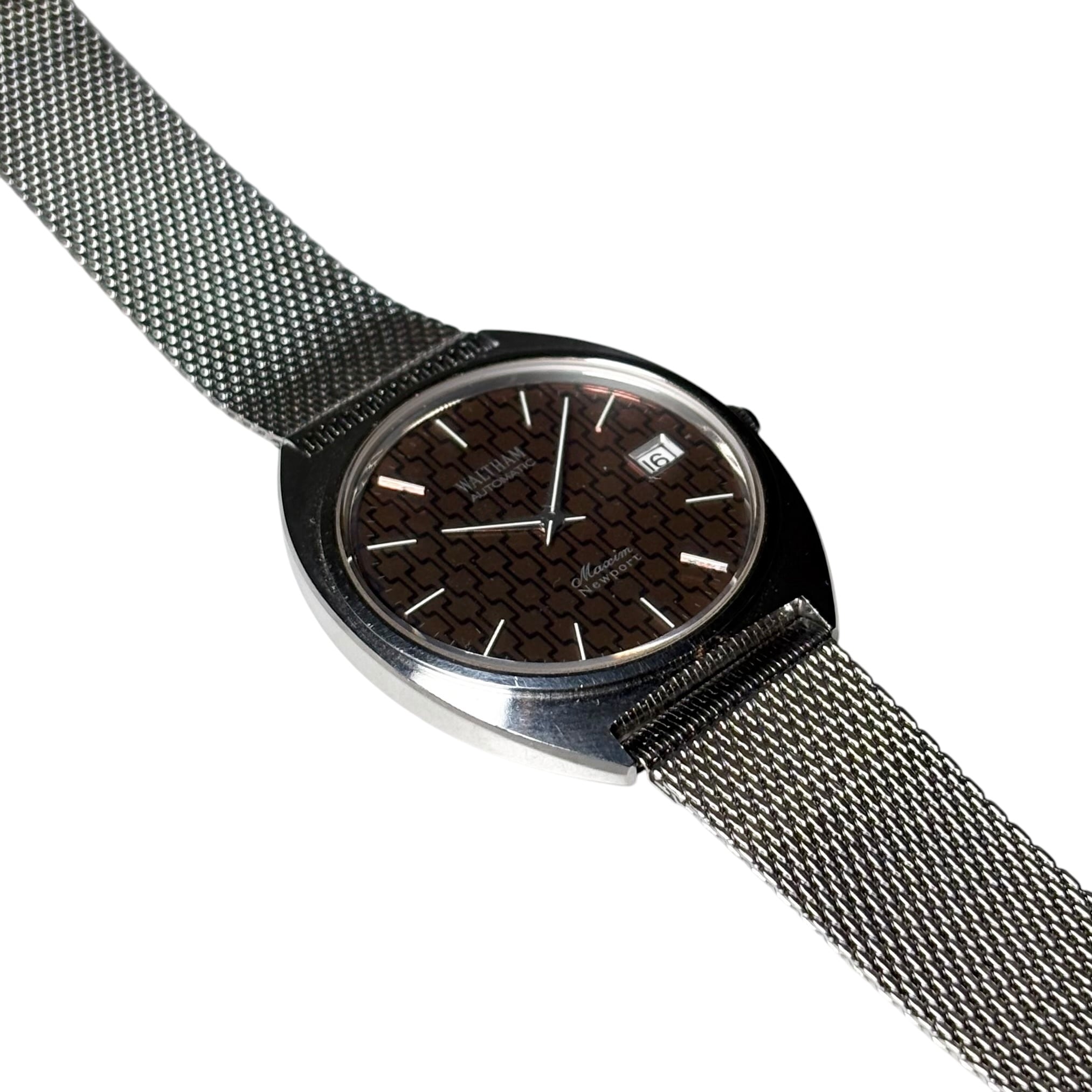 vintage WALTHAM automatic watch “Maxim Newport” | NOIR ONLINE