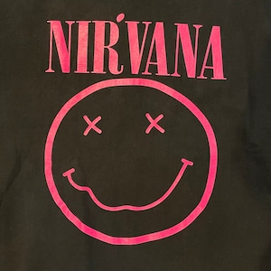 【wall of fame】Nirvana バンドTシャツ ニコちゃん ニルヴァーナ カートコバーン L USA古着 アメリカ古着