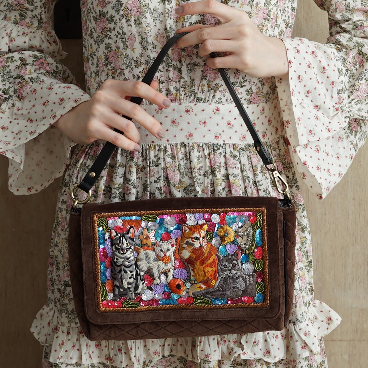2wayキルティングショルダーバッグ Nathalie Lété 4 cats and flowers 
