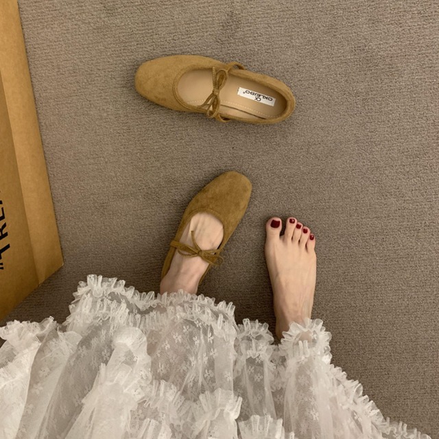 square toe ribbon ballet shoes　J00193