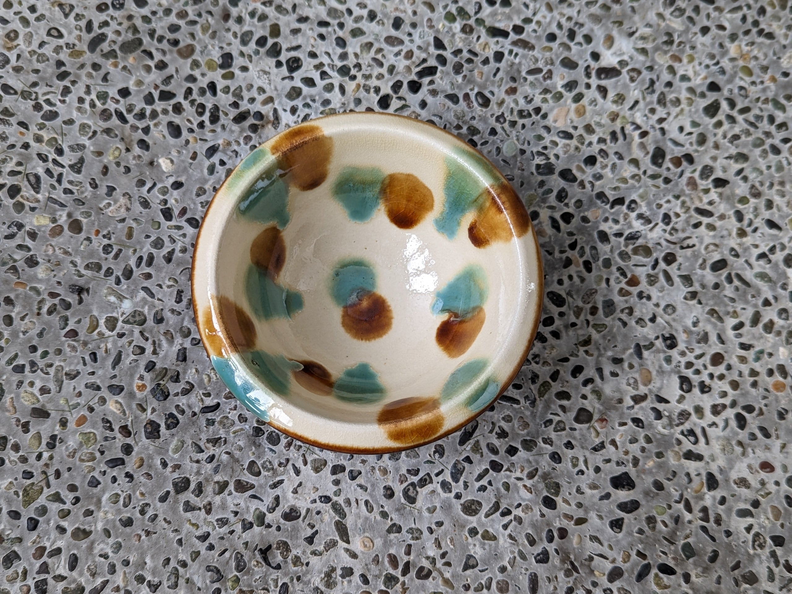 やちむん 4寸小鉢（三彩） | 仲間陶房 | inoya | Basic Life Store