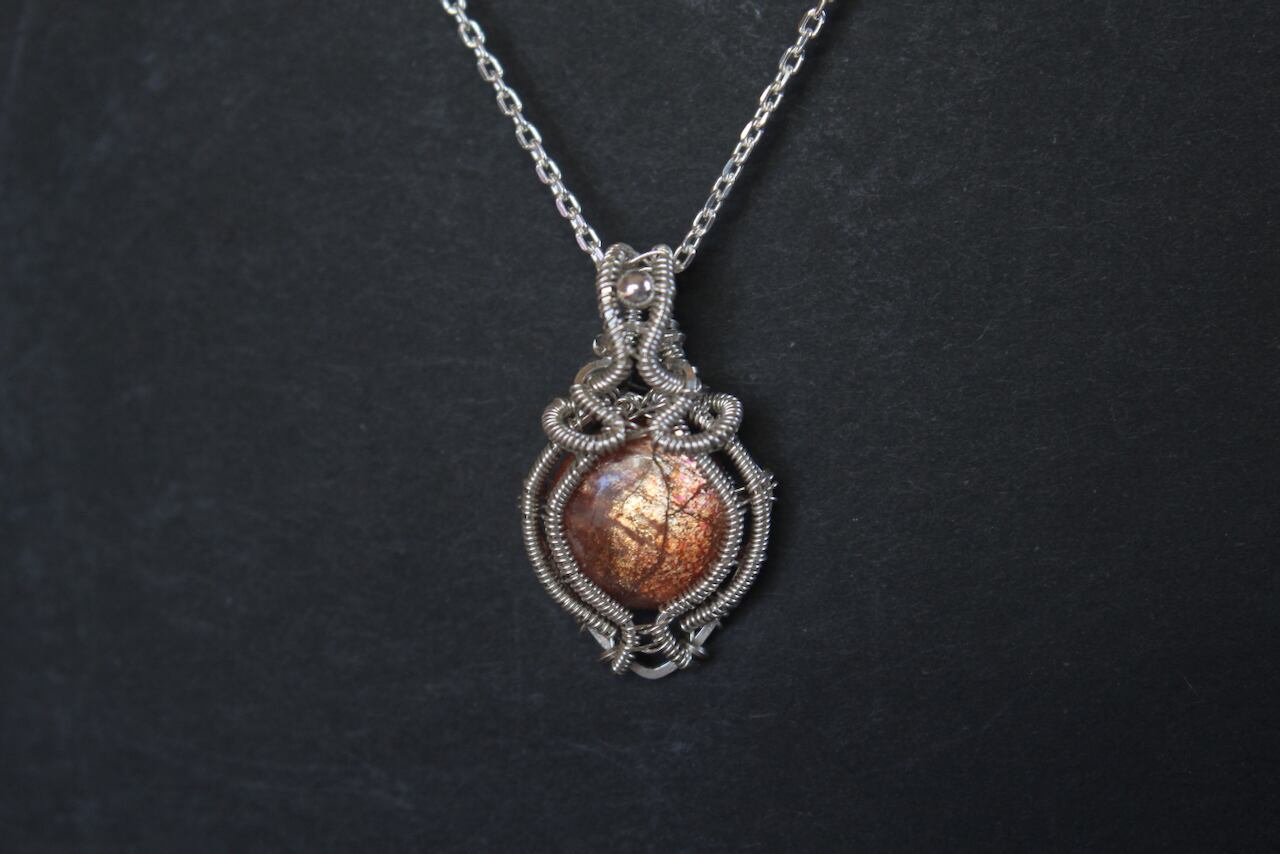 Sunstone silver925 wire wrapping pendant