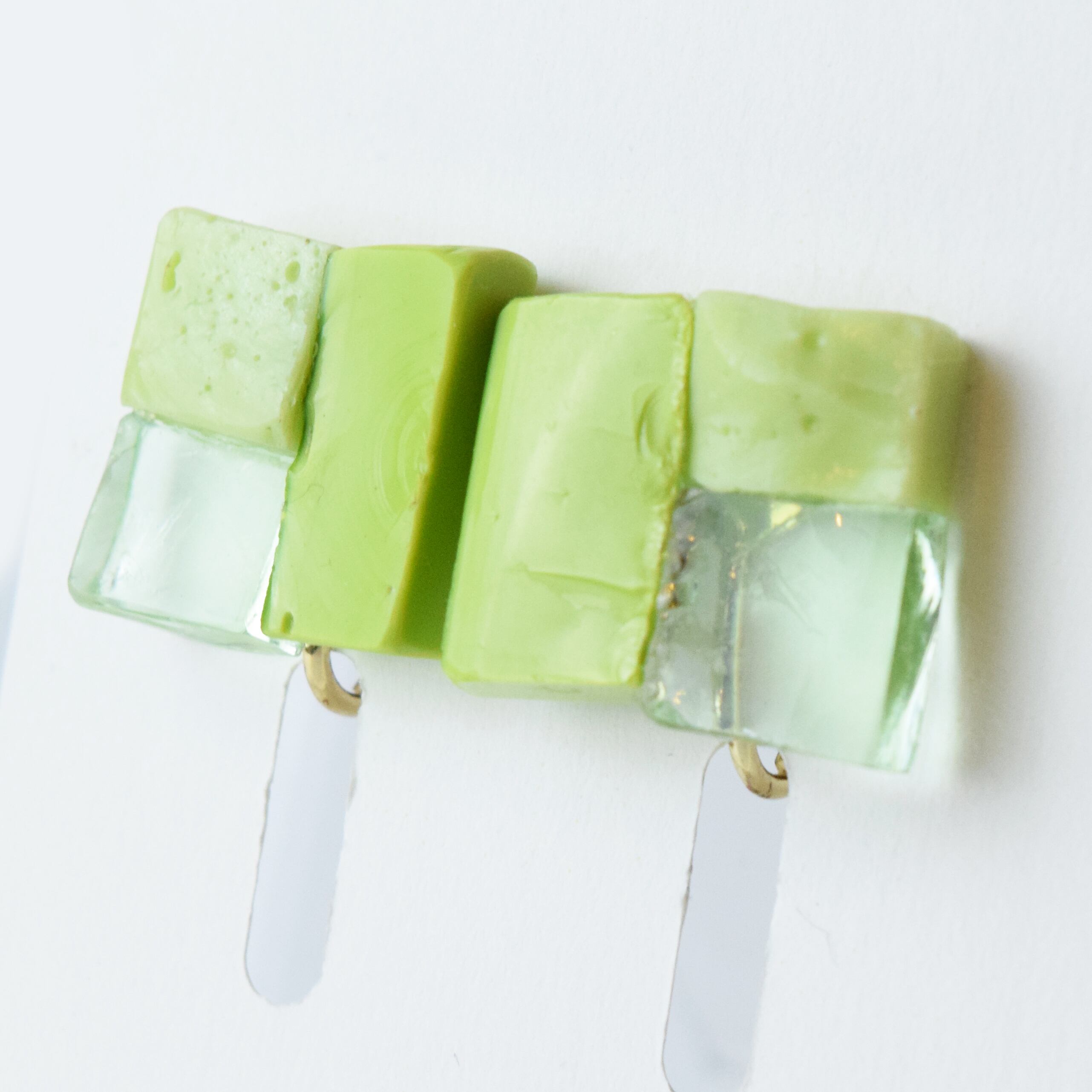 【ベーシック】イヤリングL　緑×黄緑×緑クリア