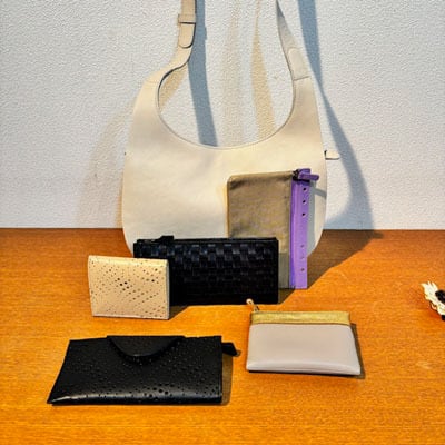 再入荷　B.stuff　大人気　被せシンプルショルダー