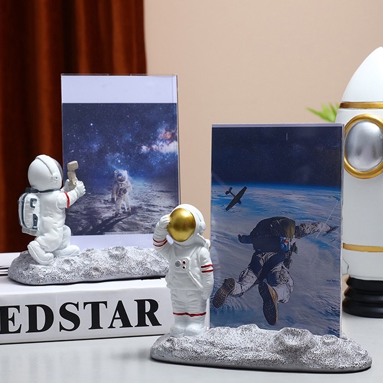 宇宙飛行士フォトフレーム | space products