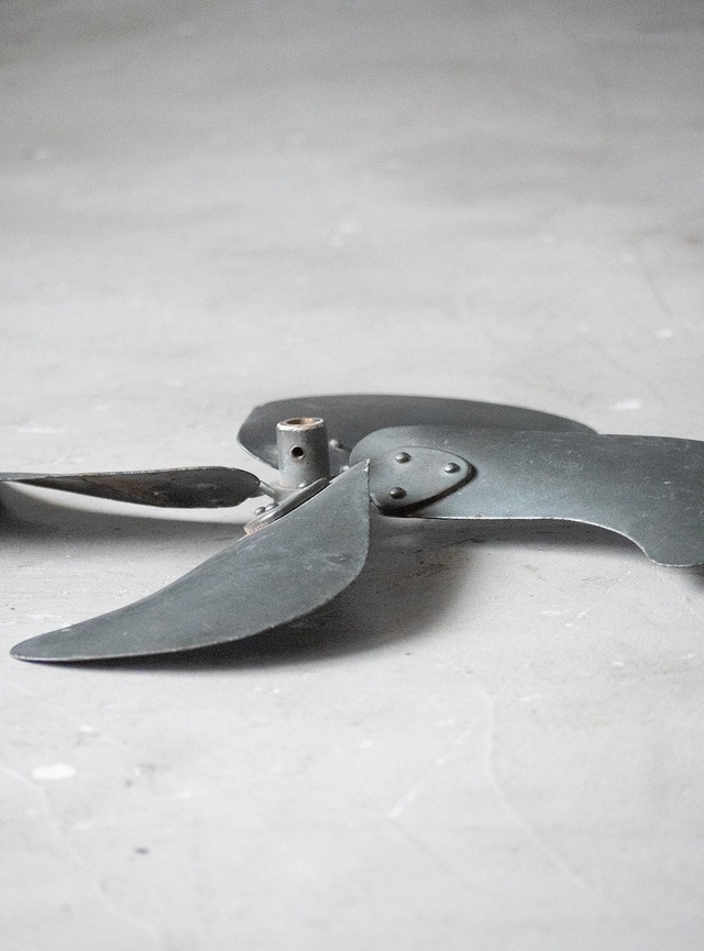 unknown 1980s Fan blade