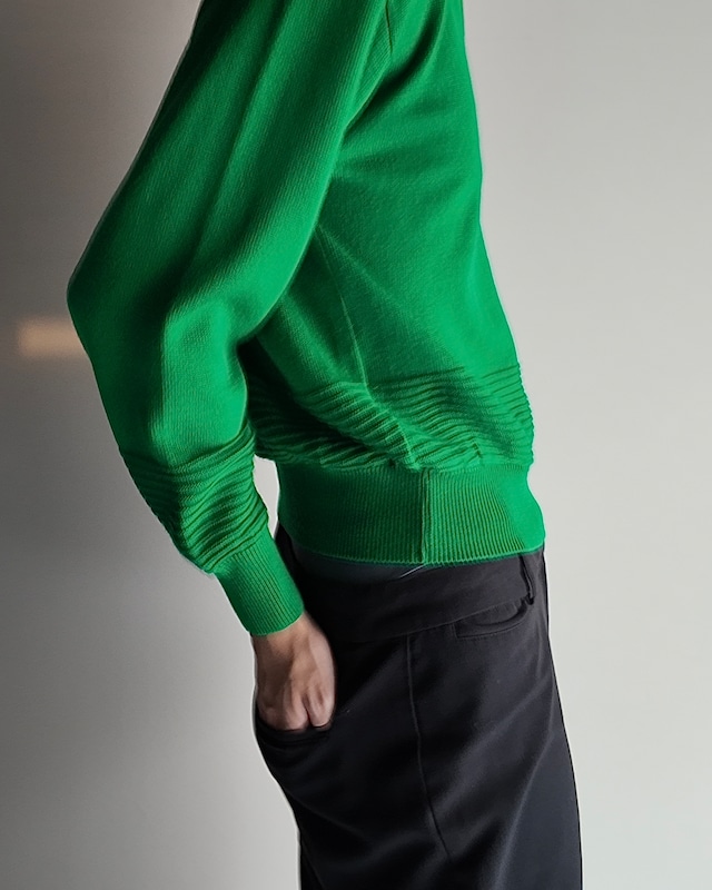 【BALENCIAGA】green v-neck wool knit