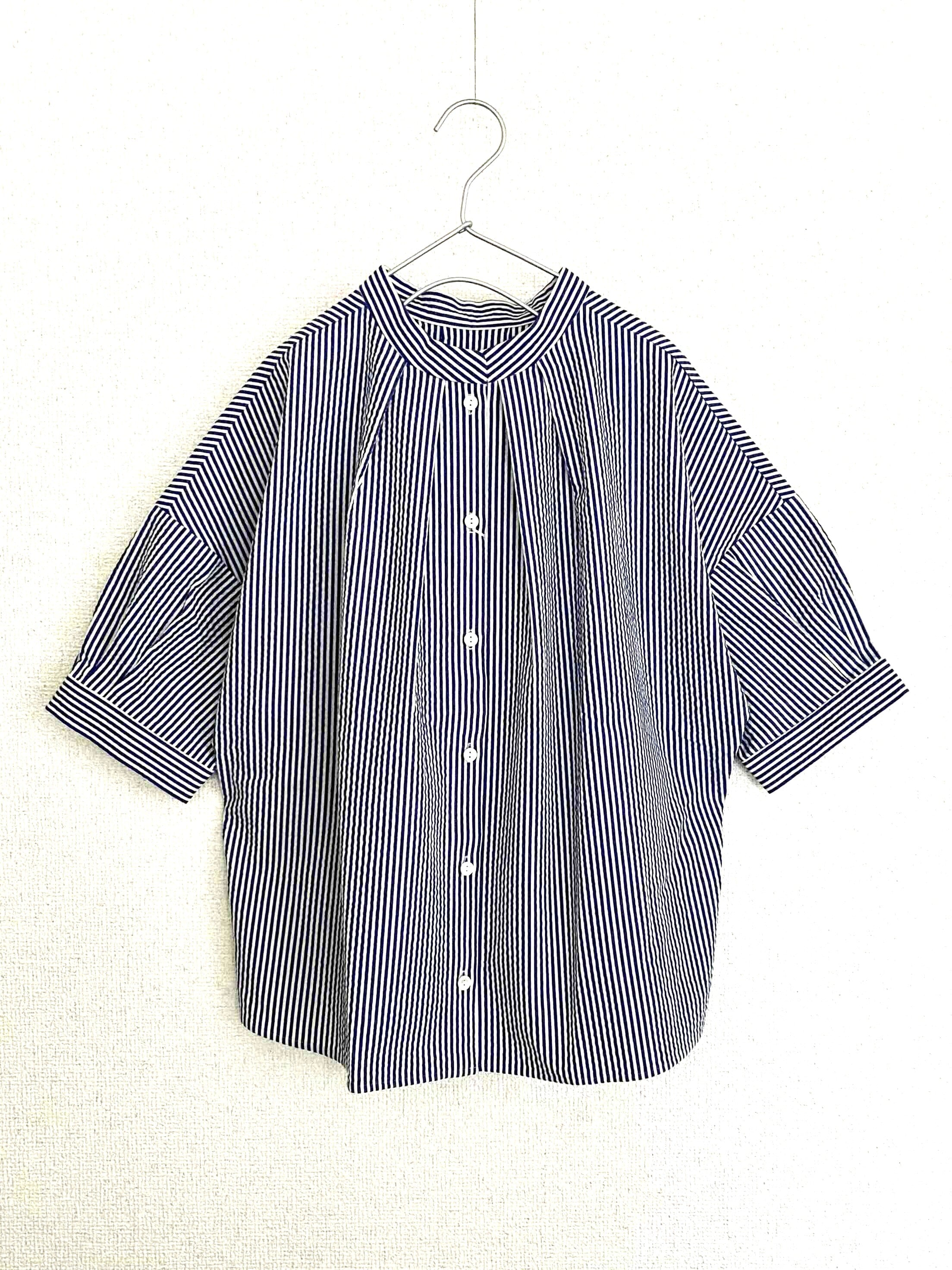 サッカーストライプ 2wayタック5分袖ブラウス | somewearclothing