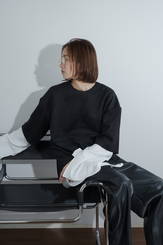 suede touch tops(black)９月末〜１０月上旬頃発送