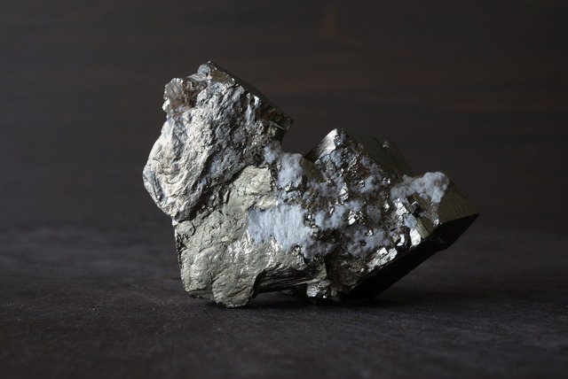 ペルー産キュービックパイライト　Cubic Pyrite 842