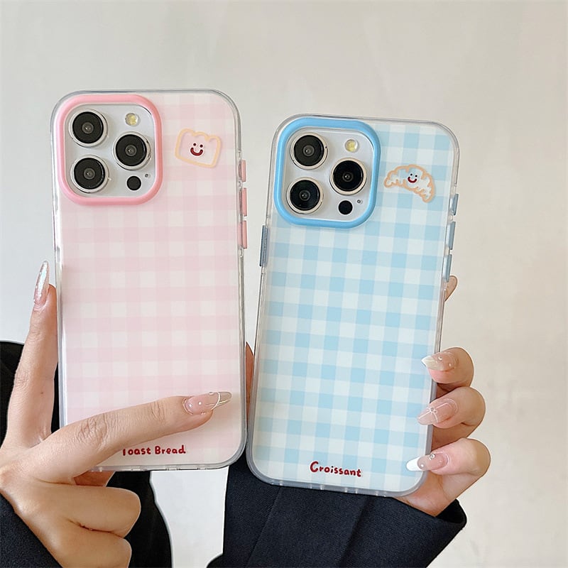 おちゃめなクロワッサン◎チェック柄 かわいい 韓国ケース iPhone15