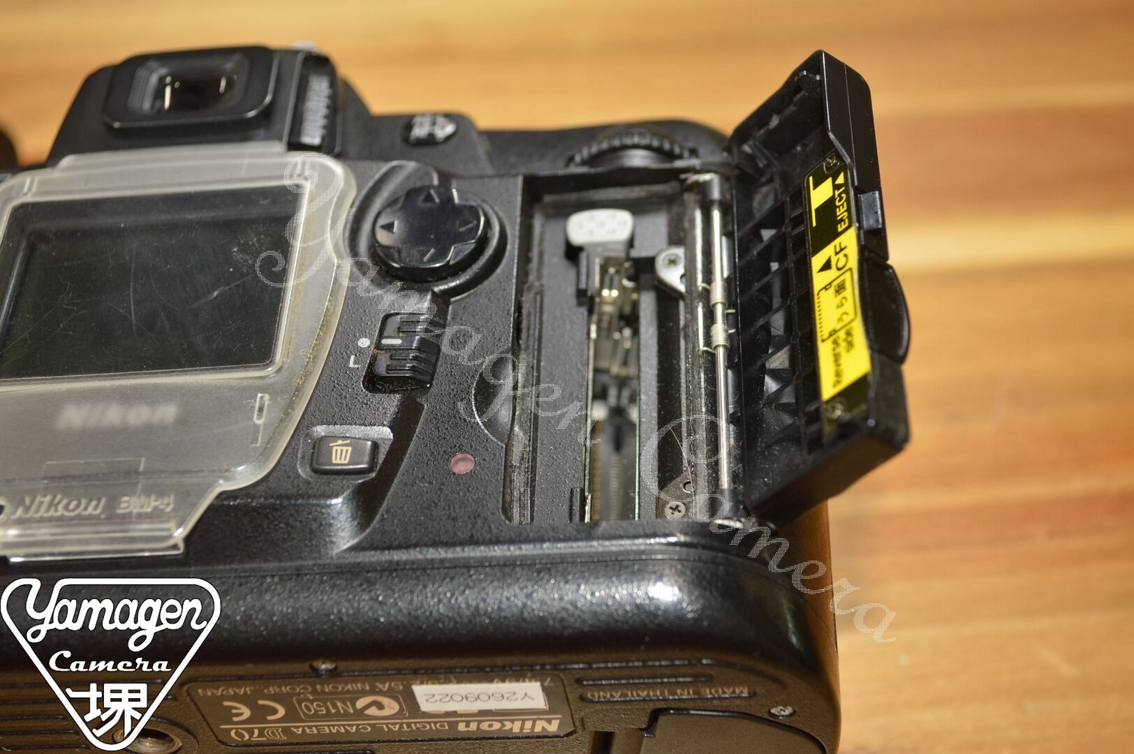 ニコン/Nikon D70 Body 【充電器、バッテリー付】[Y2609022] | カメラ