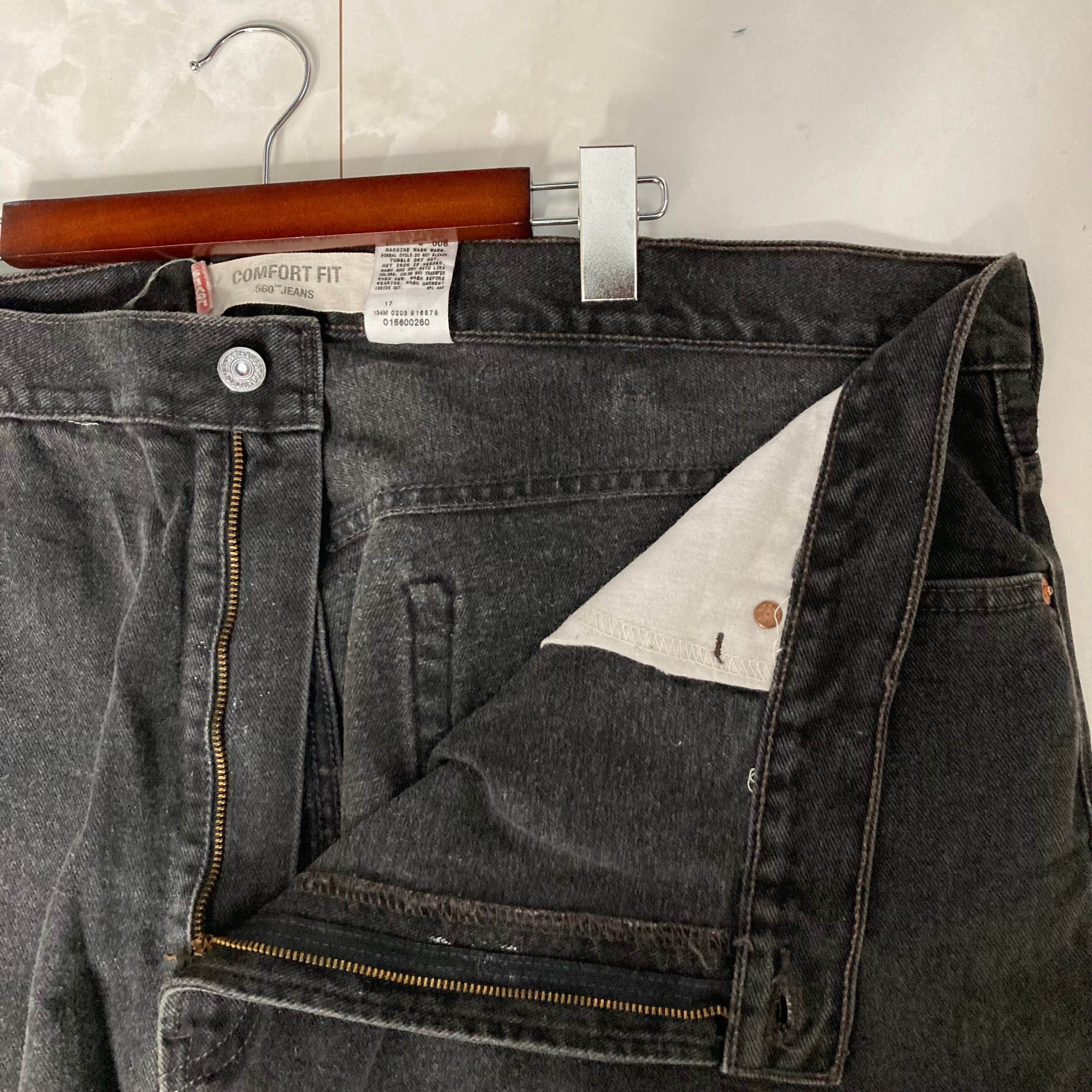 W44×L32】Levi