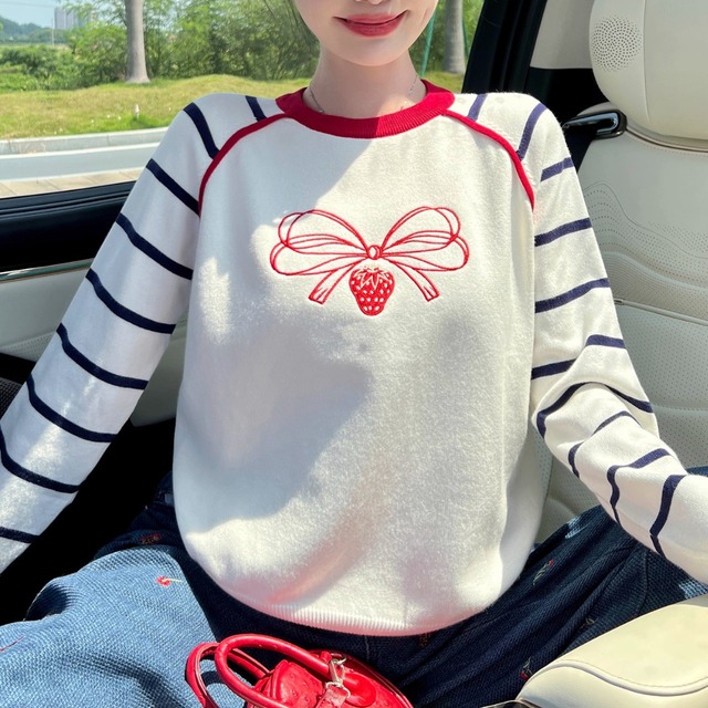 Striped Raglan Tee – Loose Round Neck Top with Bow & Strawberry Embroidery (CF096)