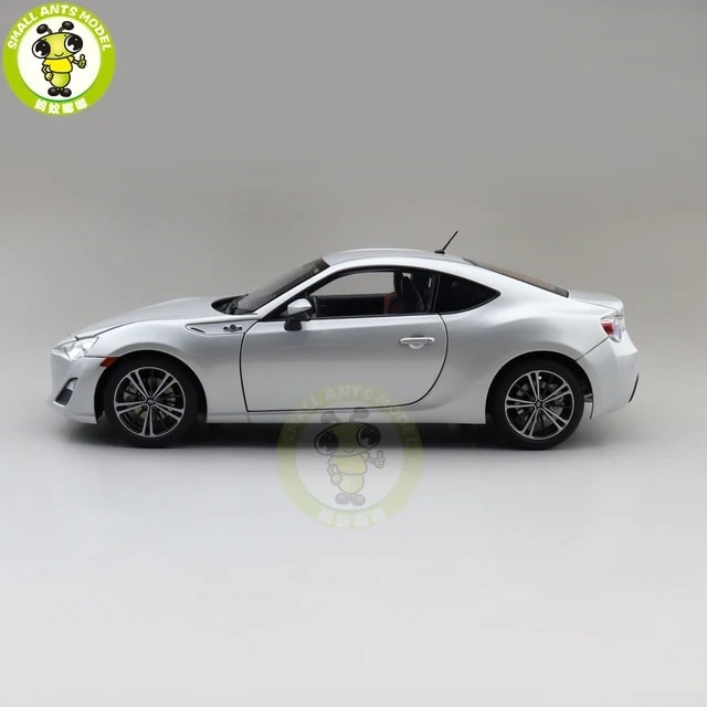 1/18 AUTOart トヨタ Toyota 86 サイオン SCION FR-S トヨタ 86 銀