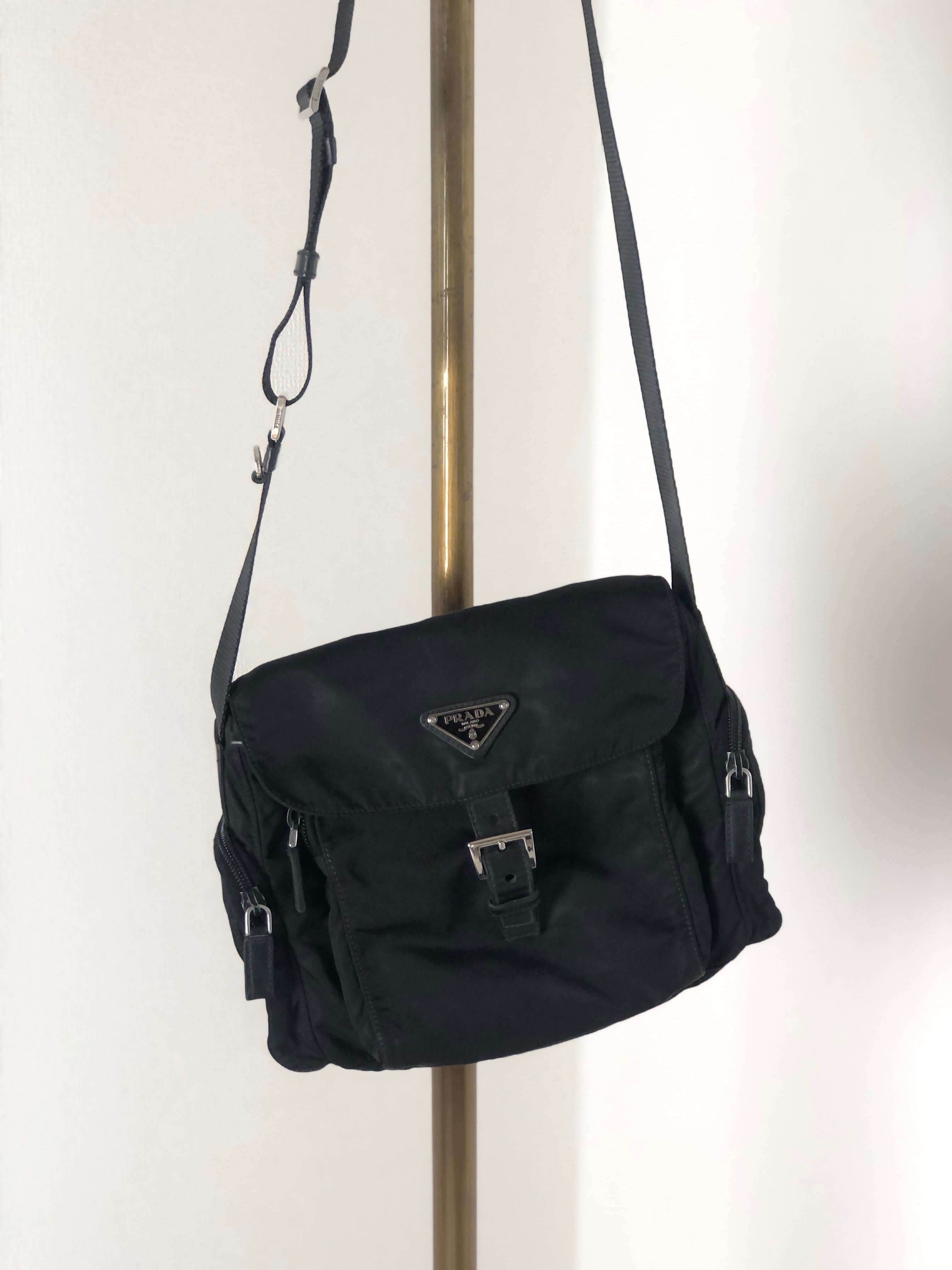 PRADA プラダ トライアングルロゴ ショルダーバッグ ブラック ナイロン