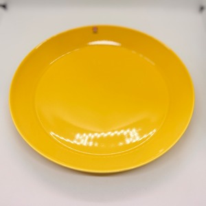 ｲｯﾀﾗ ittala ﾃｨｰﾏ ﾌﾟﾚｰﾄ 26cm ﾊﾆｰ  [カラー: ハニー]