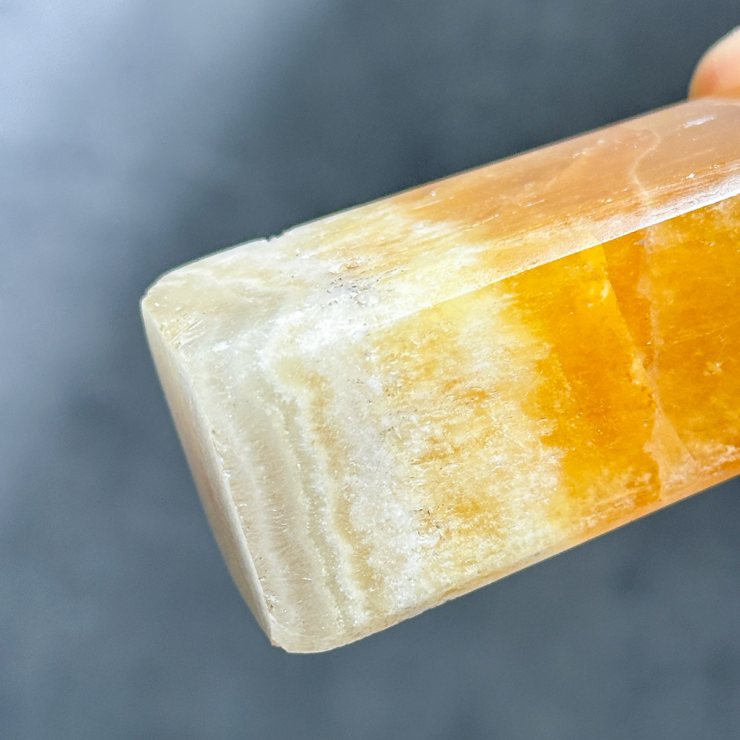 オレンジカルサイト タワー型62◇ Orange Calcite ◇天然石・鉱物