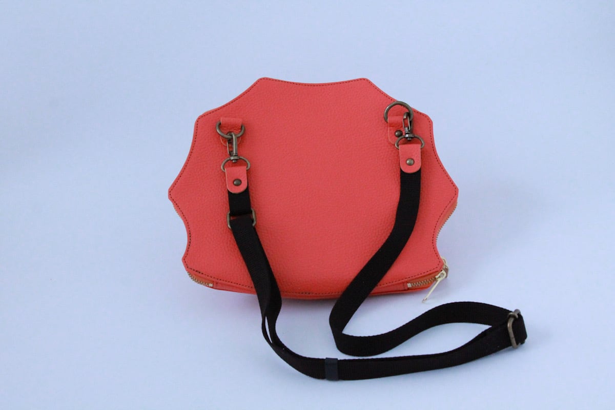 メンダコバッグ【背中にひっつく】 | かばんばか