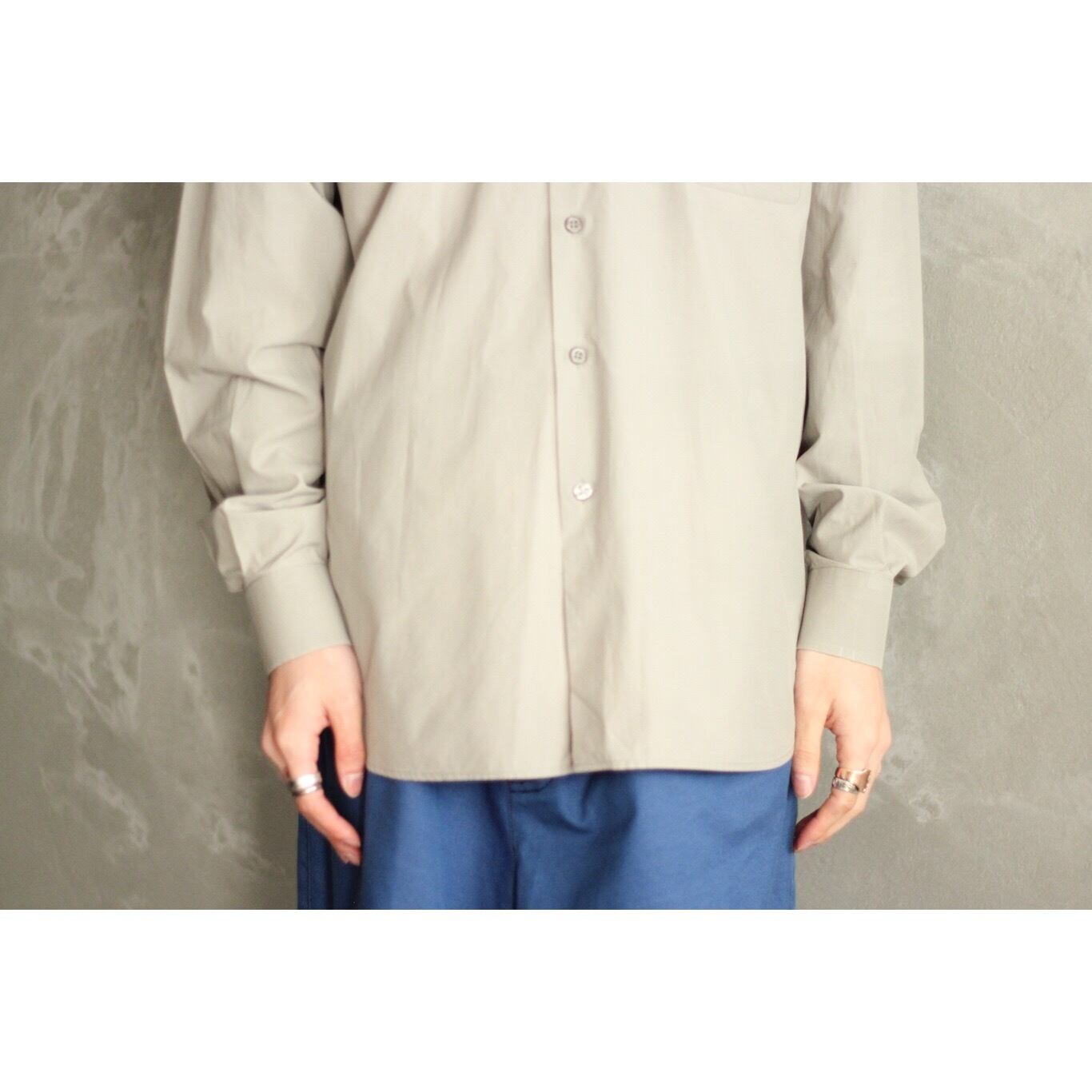 PRADA（プラダ）/ コットンナイロン シャツ PRADA ナイロン混コットンドレスシャツ MADE IN ITALY【CO-0077