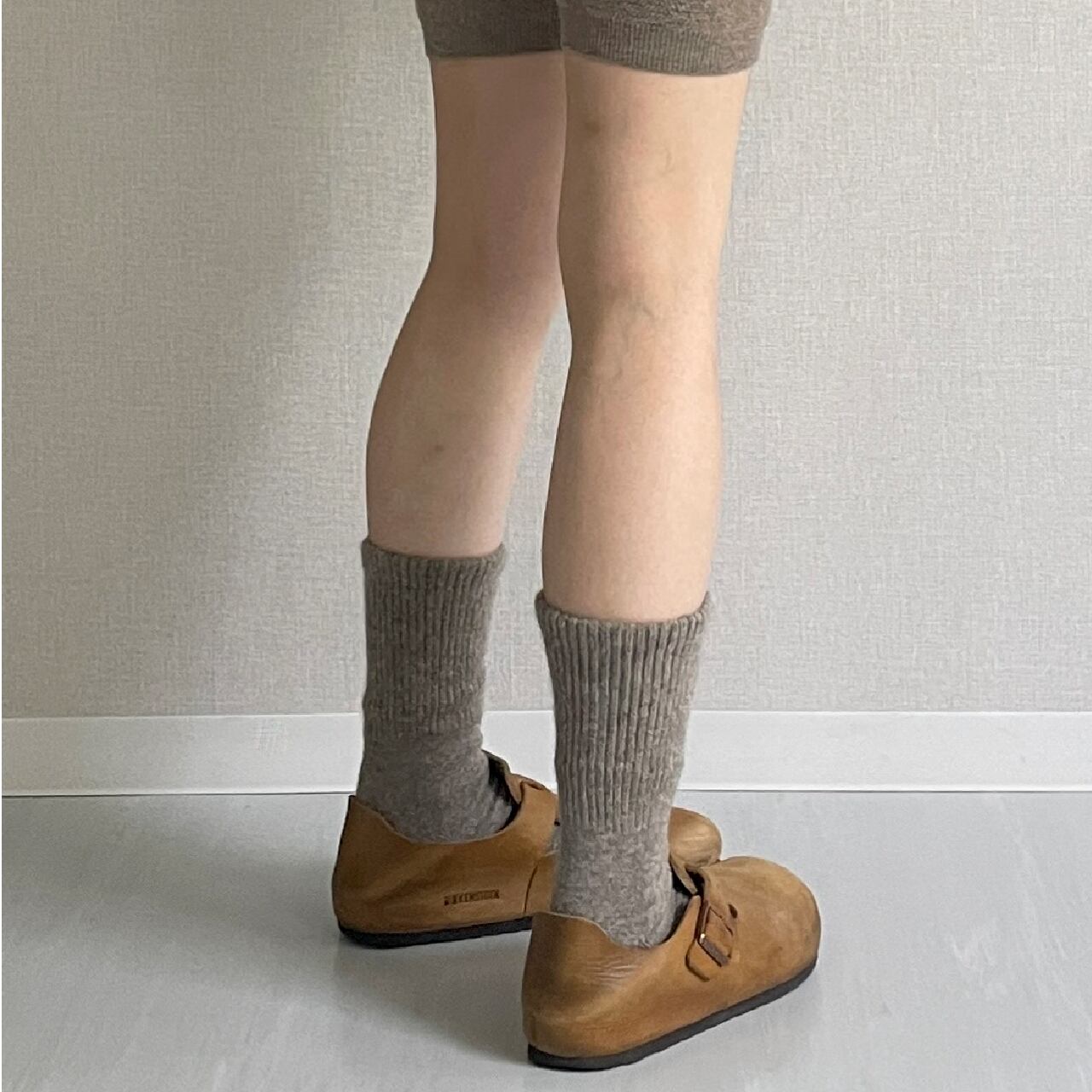 ウールの靴下／毛100％タイプ｜グレー | 空飛ぶ羊 BASE webshop