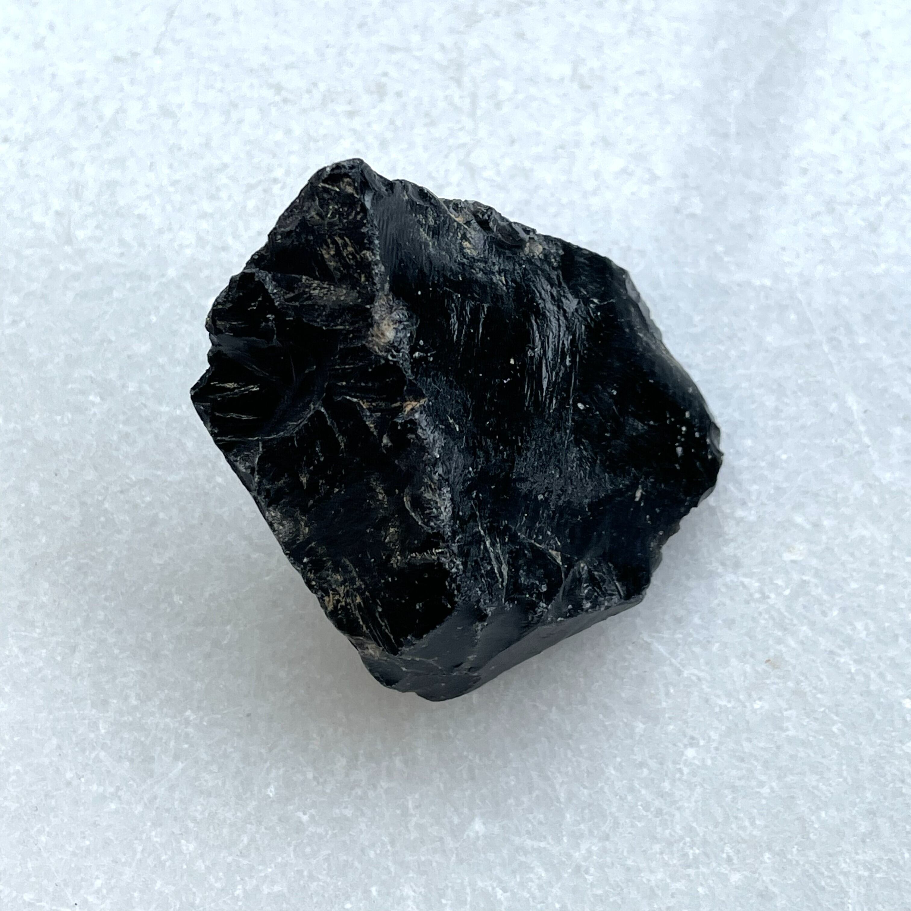 【最強の守護石・邪気を祓い心を護る】スーパーモリオン　2A　原石　40　G22_2