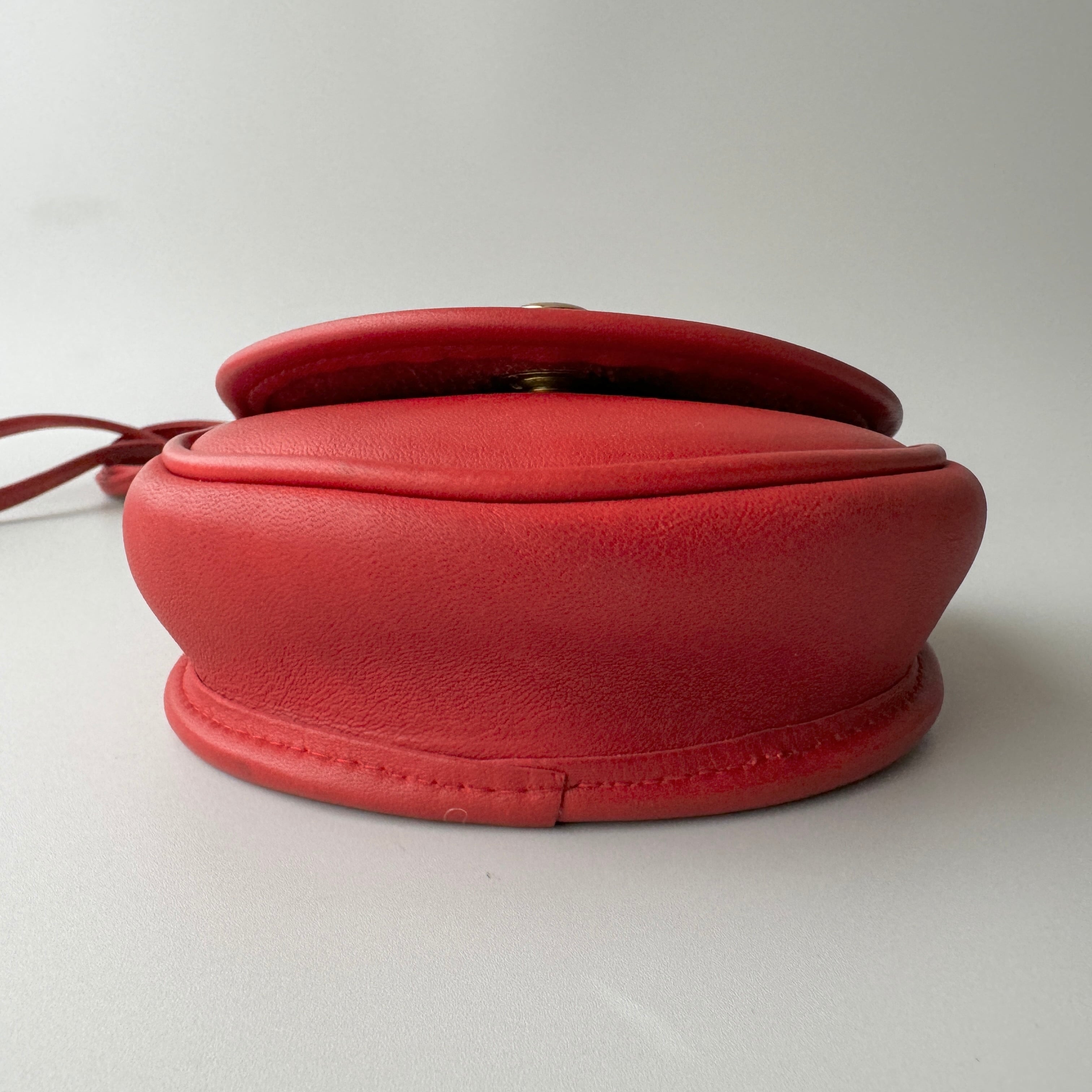 Vintage Coach 9826 Mini Belt Bag '94 | ONE VINTAGE