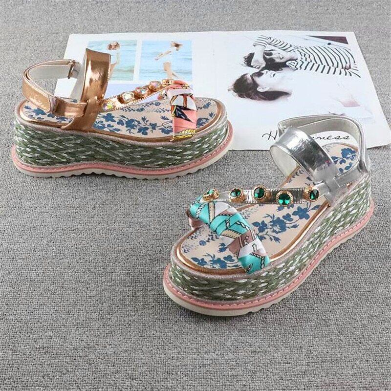 【新作】【送料無料】 レディースシューズサマーニューレザー7cm厚底増加ベルクロオープントゥサンダル 靴 夏物 10b359501905279