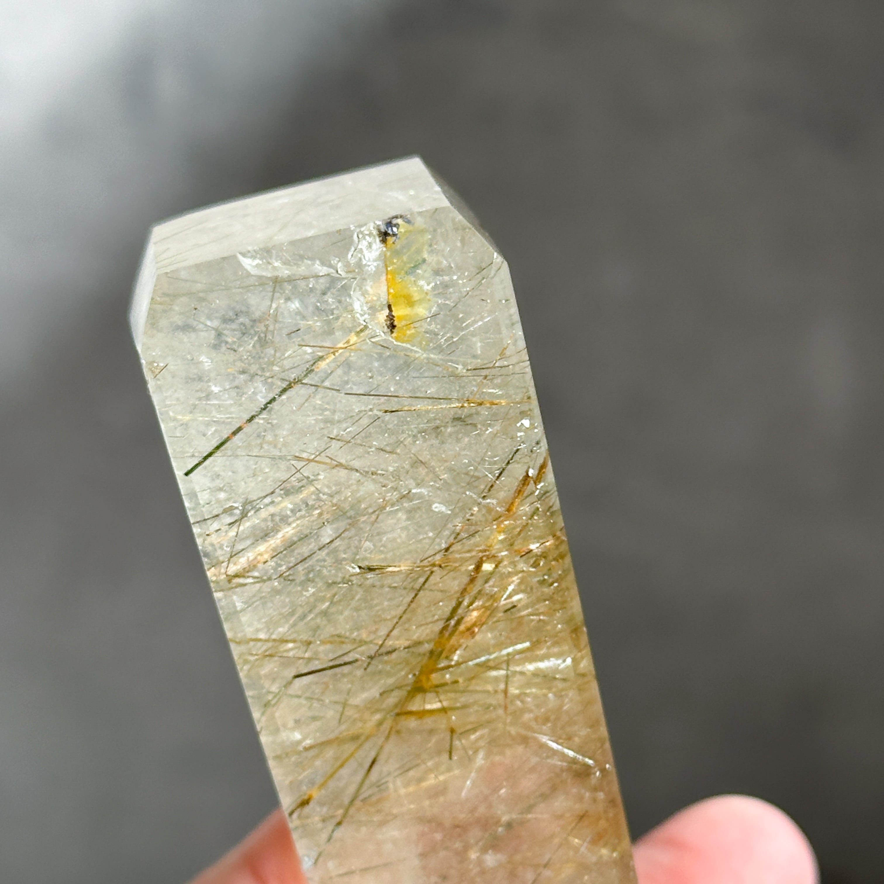 マルチルチルクォーツ タワー 01◇ Multi-Rutile Quartz ◇天然石