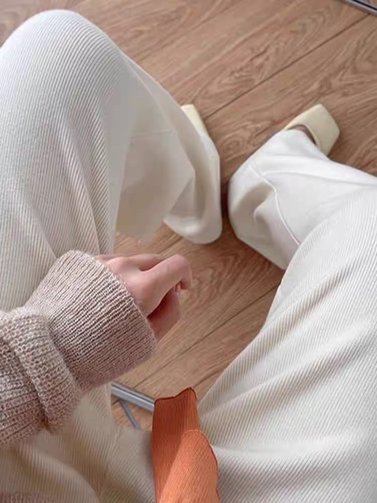 小柄さん必見！【ホワイトXS即納】丈短めニットパンツ | HOLSOL