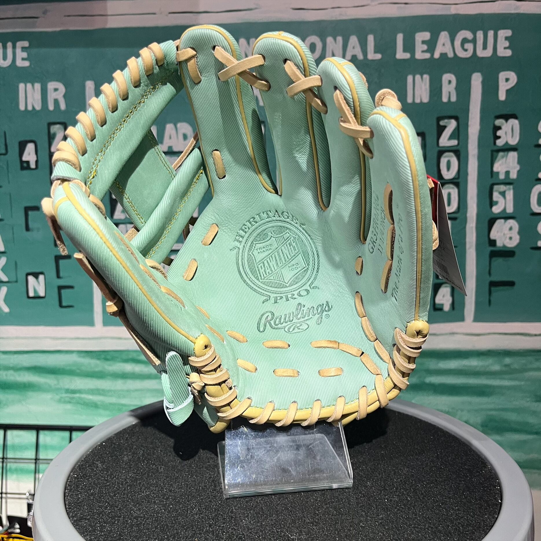 ローリングス 軟式内野用 ヘリテイジプロシリーズ ローリングス 軟式内野用 ヘリテイジプロシリーズ ローリングス内野