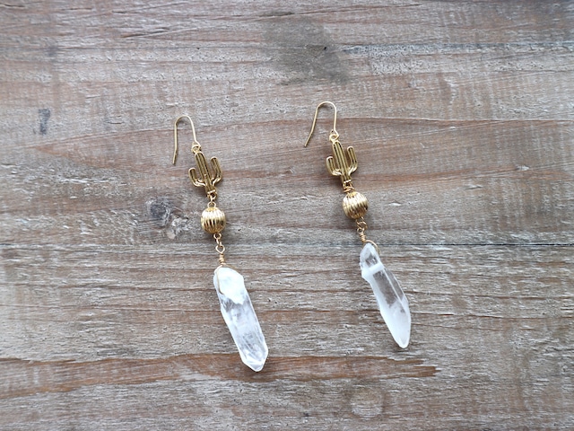 Cactus × gold beads × crystal earrings