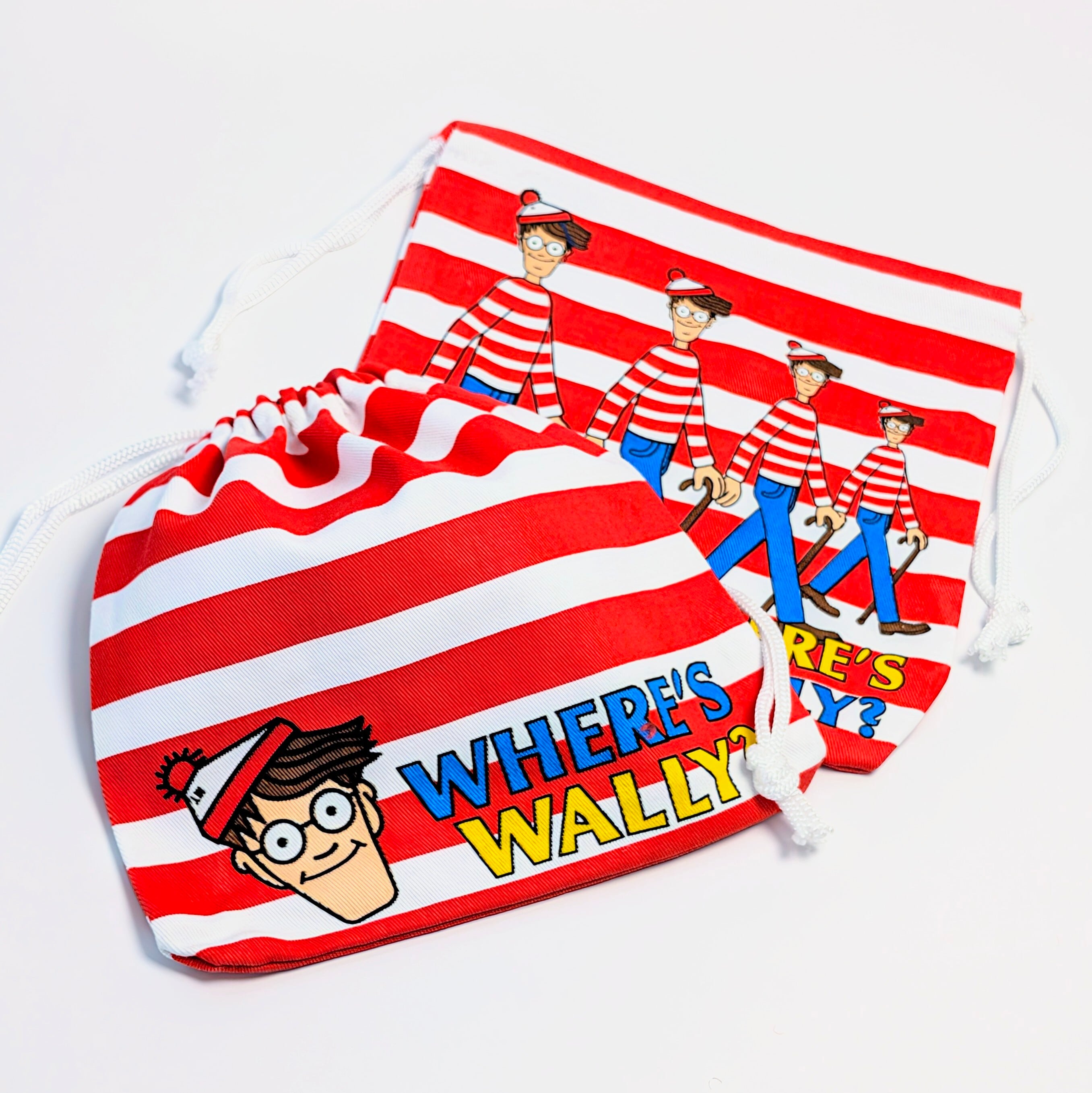 ✨️可愛すぎて何枚も欲しい♡✨️アメリカンキャラクターPURSE【 Where's Wally?（ウォーリーをさがせ！）】 ウォルドー / マーティン・ハンドフォード / 巾着袋 〚アメリカン雑貨 アメトイ〛