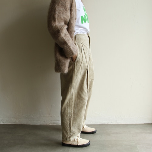 JOICEADDED【 womens 】corduroy deep tuck trousers