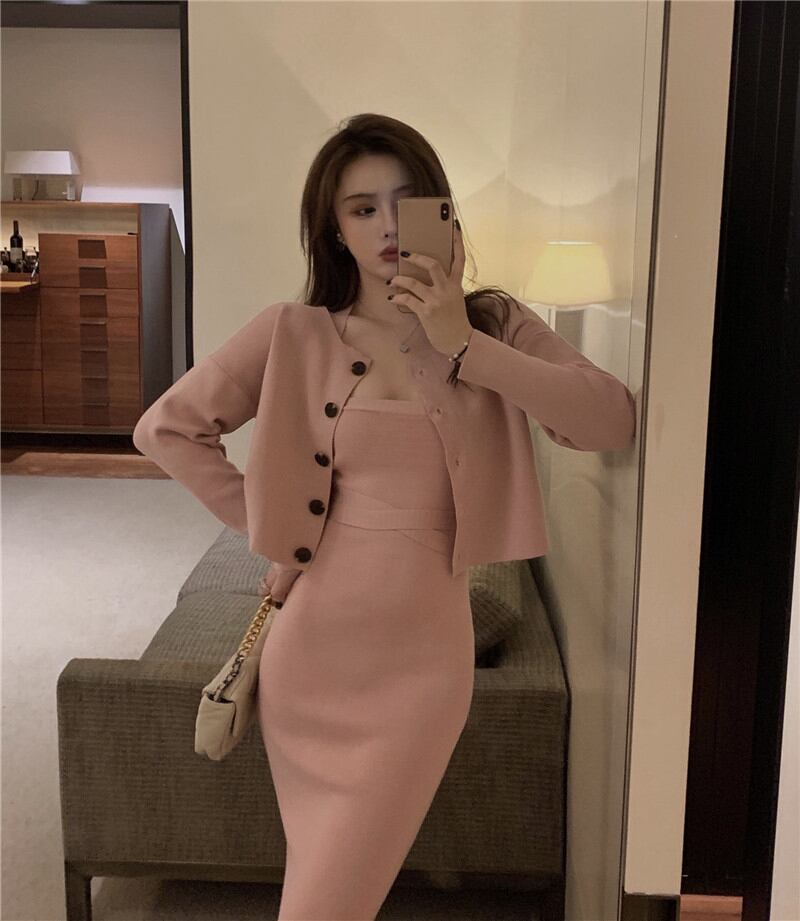 ニットドレス スプリングスカート スリムウェスト 春物 ブラックストロベリース65452973494