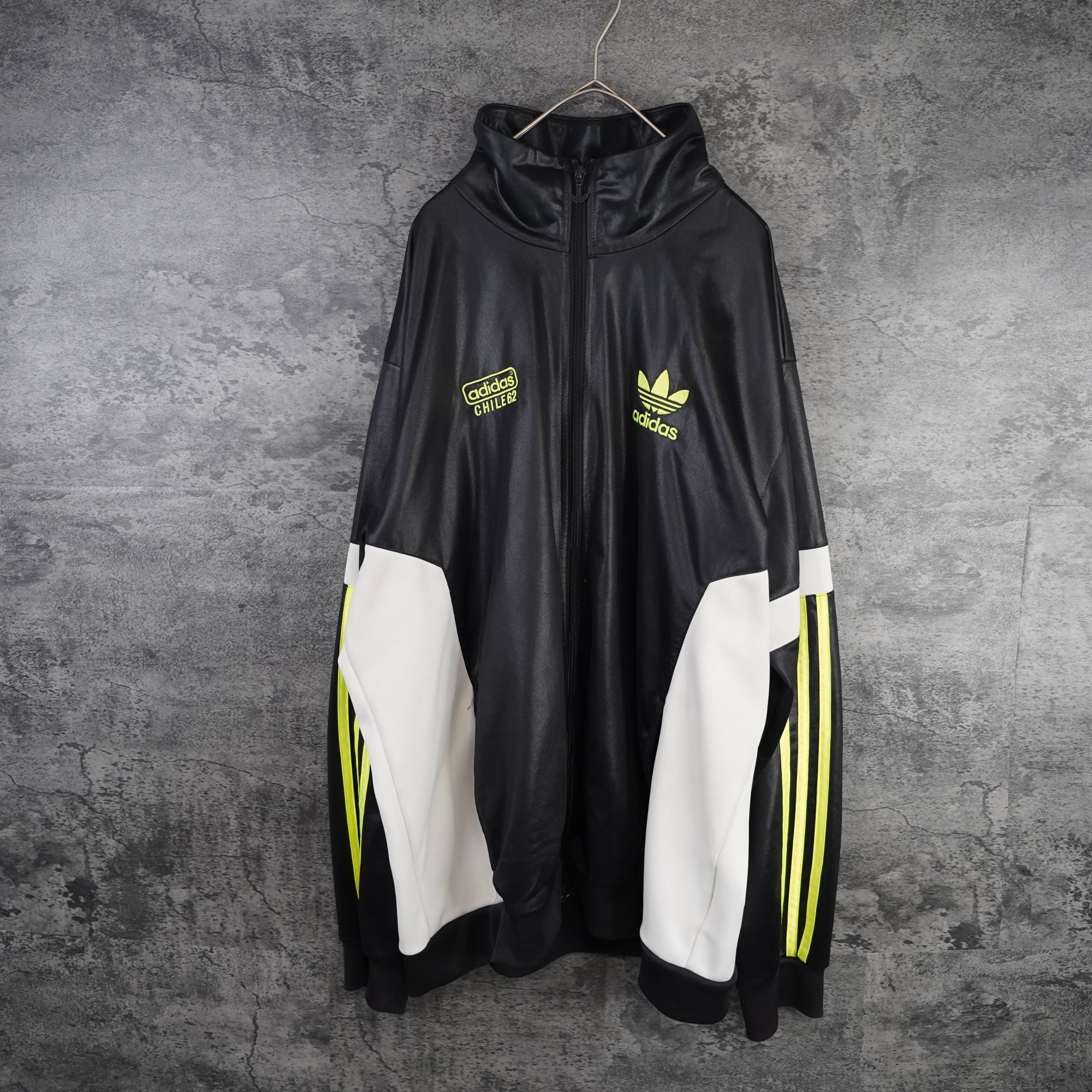 スペシャル特典 adidas アディダス CHILE62 ジャージ/トラックジャケット 黒 アディダス